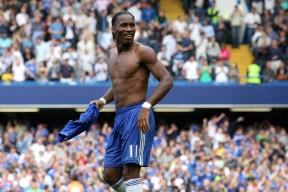 开云中国大陆-德甲决战，教练分享战术变化心得，德甲收官战