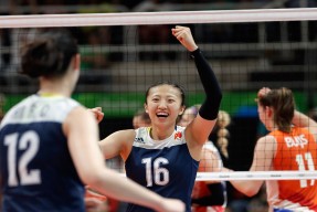 Kaiyun APP-历史回眸：欧冠对决中的经典精彩瞬间，欧冠经典比赛视频回放